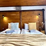 Hotel Red House Family House 3*