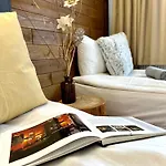 Hotel Red House Family House Bansko