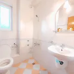 Отель Red House Family House