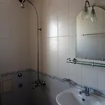Red House Family House Отель 3*