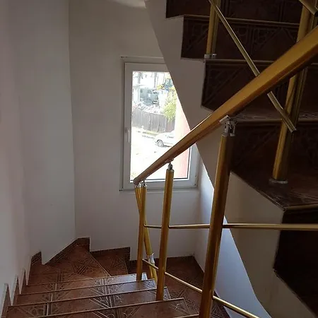 Ξενοδοχείο Red House Family House Μπάνσκο