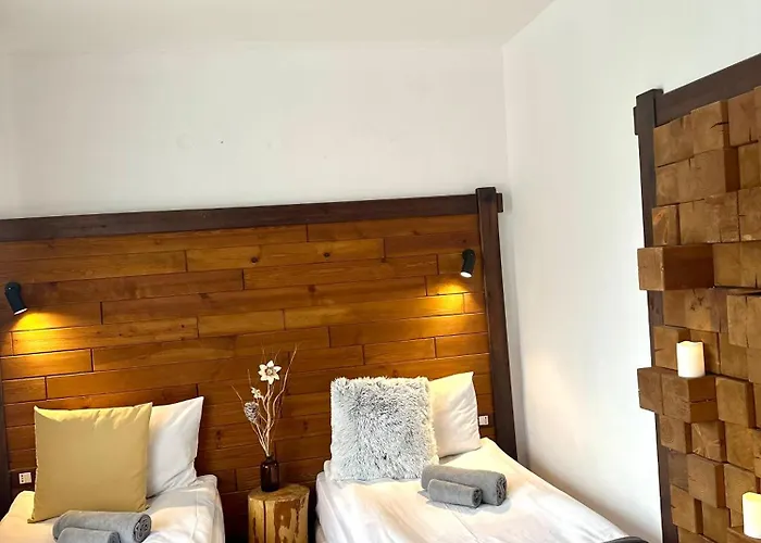 호텔 Red House Family House