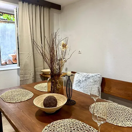 Red House Family House