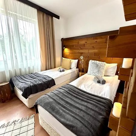 Hotel Red House Family House Bansko