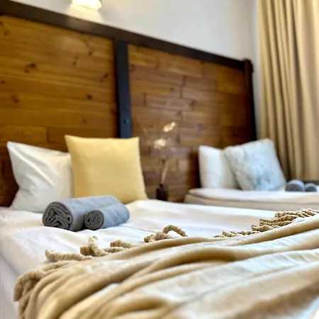 Red House Family House 3* Bansko