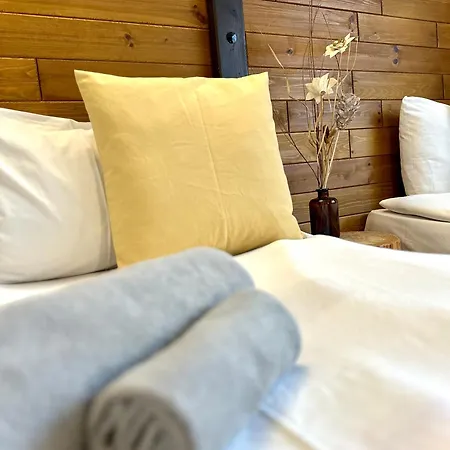 Red House Family House Hotel