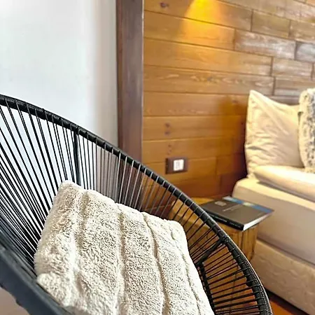 Hotel Red House Family House 3*