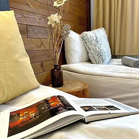 Red House Family House Hotel 3*