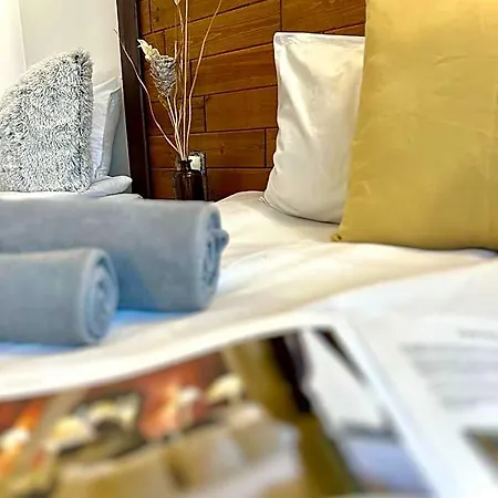 Hotel Red House Family House 3*