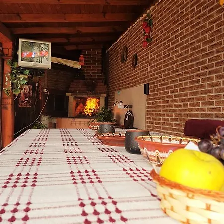 Red House Family House Bansko