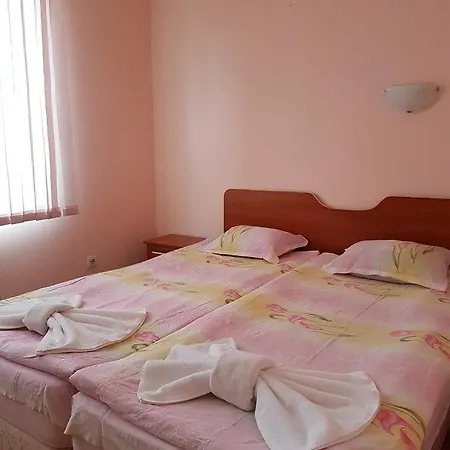 Red House Family House Bansko